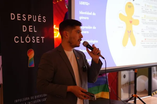 Edgar Dojaque, conferencista para eventos corporativos sobre Diversidad e Inclusión